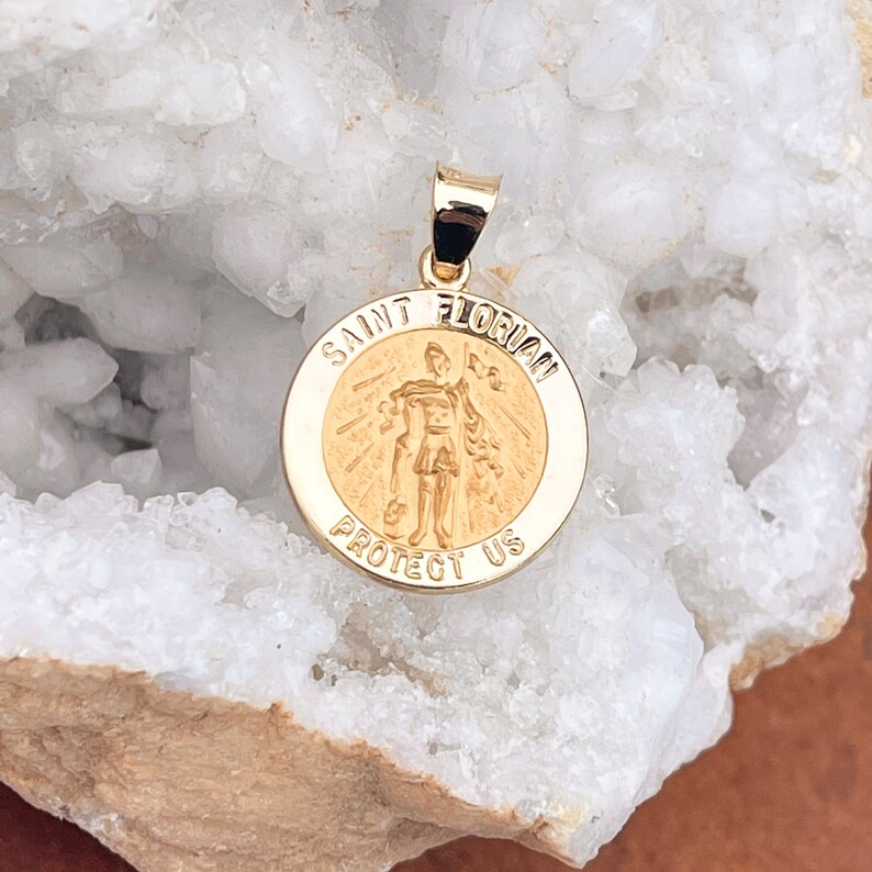 Satin St Florian Patron Saint of Firefighters Round Medal Pendant NEW Small Size 21MM 14KT Yellow Gold Polished