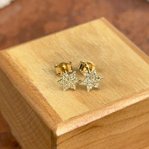 14KT Yellow Gold Pave Diamond Star or Star of David Small Post Stud Earrings NEW