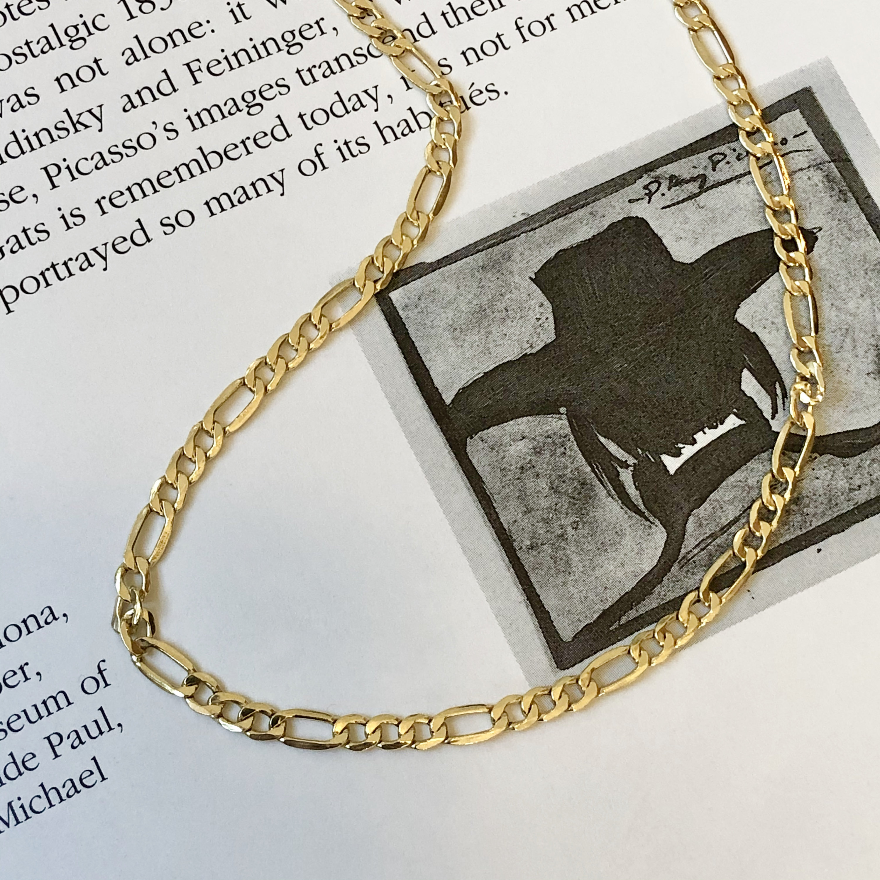 Semi store solid chain