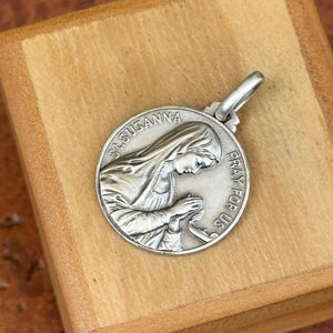 Sterling Silver St Susanna Matte Medal Pendant Charm NEW 21mm