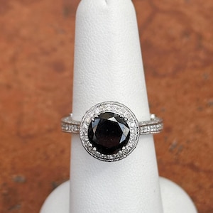 Estate Vintage Antique 14KT White Gold & Round Black with Pave White Diamond Band Ring Size 7