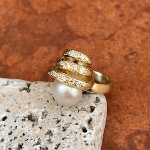 Estate 14KT Yellow Gold &quot;Free Form&quot; Near Round to Baroque Pearl and Bead Set Diamond Ring Size 6