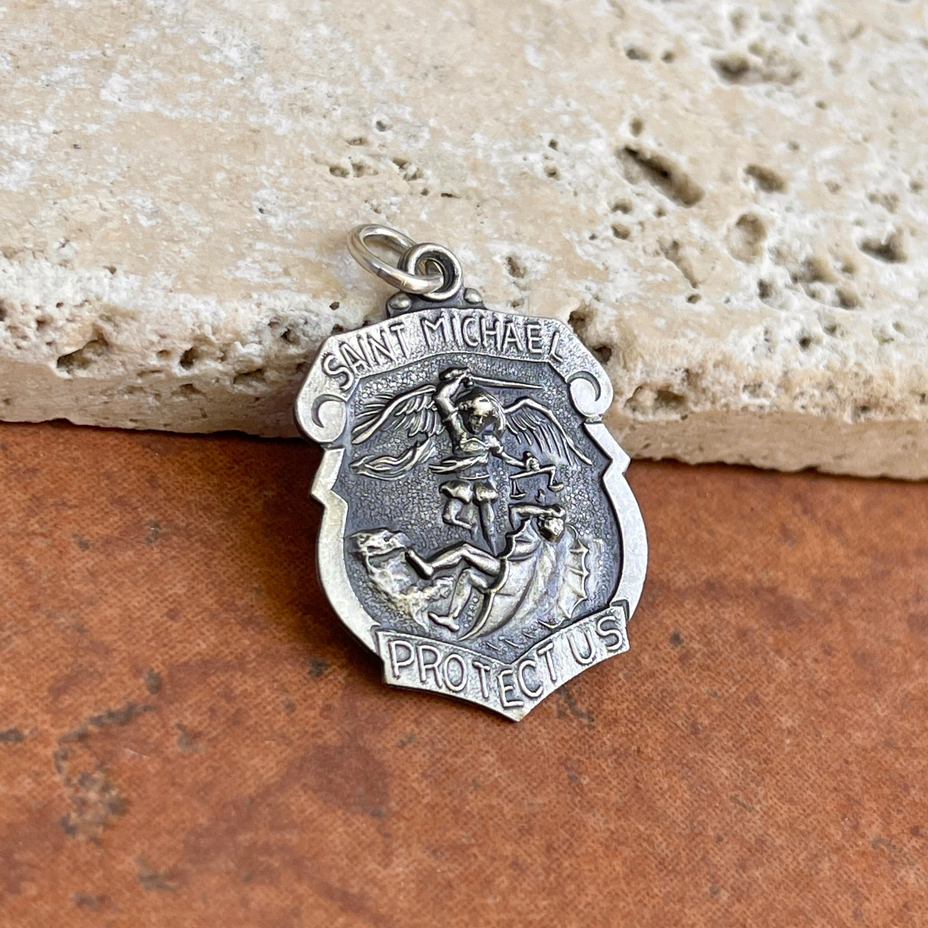 Pin to deals pendant converter michaels