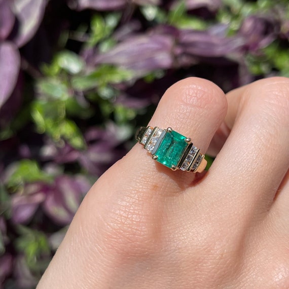 Estate Vintage 14KT Yellow Gold Emerald-Cut Lab E… - image 4