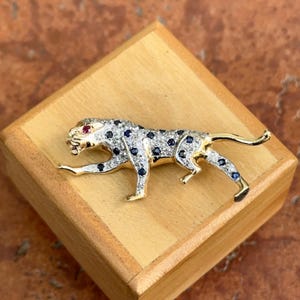 Estate Vintage 14KT Yellow Gold Two Tone + Blue Sapphire Ruby and Diamond Panther Cat Lion  Pin Brooch