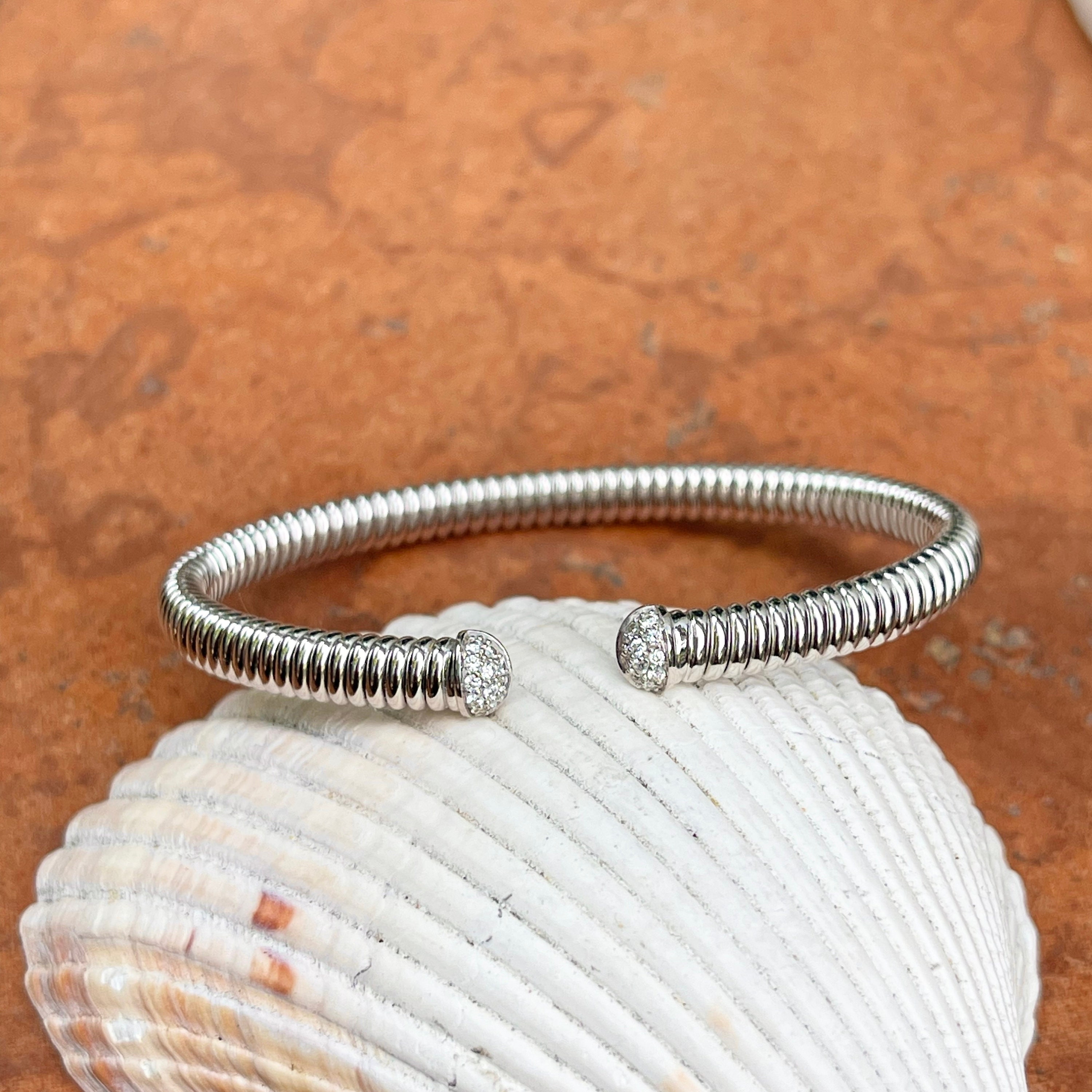 18KTホワイトゴールド コルゲーションスタイル パヴェダイヤモンド