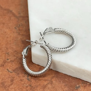 10KT White Gold Twisted Rope Textured Round Hoop Earrings 21mm Omega Backs