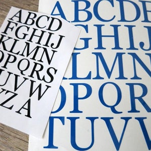 Calcomanías/pegatinas de vinilo del alfabeto. Letras de vinilo de 0,5'' a 3''.
