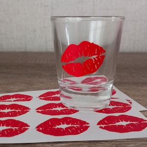 12 calcomanías/pegatinas de vinilo de labios. Calcomanías de besos. Decoración del día de San Valentín.