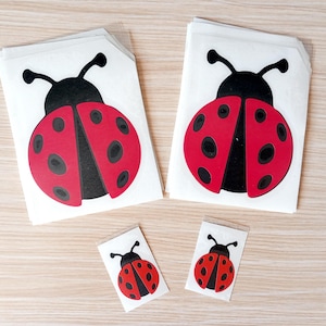 10 adesivi/decalcomanie in vinile a forma di coccinella. Decorazioni per la casa. Adesivi per feste.