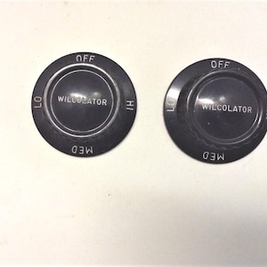 Pair Vintage WILCOLATOR Stove Dial  Control Knobs Black Bakelite Lo Med Hi Off
