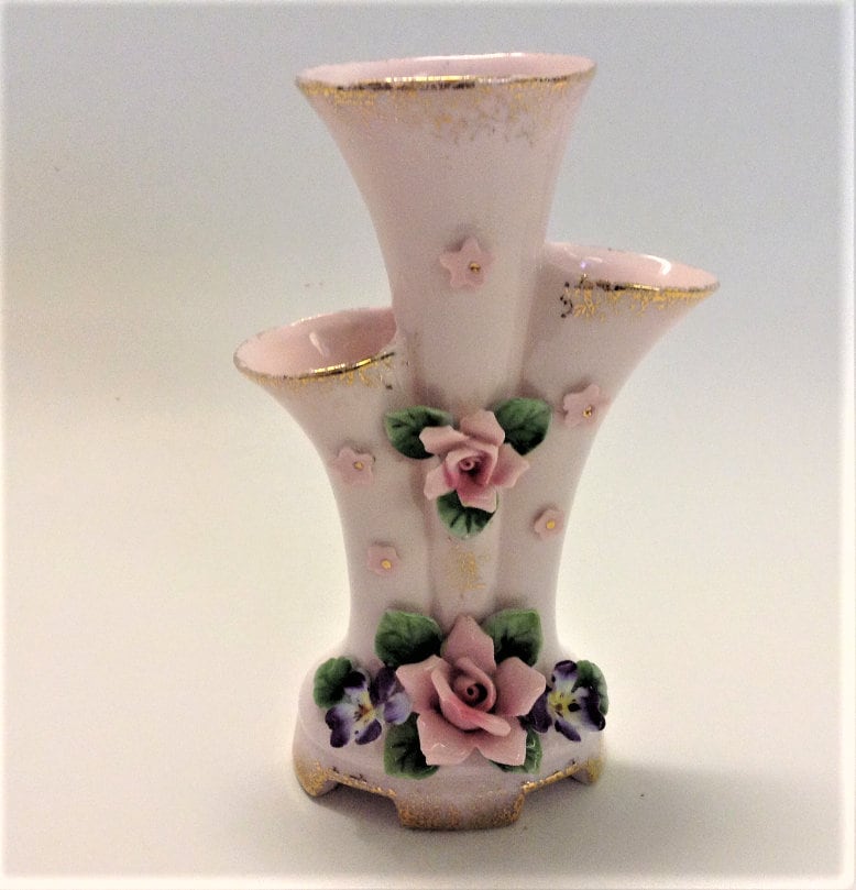 工芸品 Japanese Vintage Pink Aurora Glass Vase Vintage Pink Triple Bud Vase L'amour Applied China Roses
