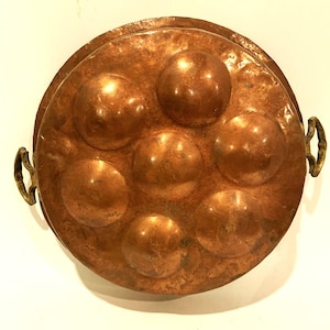 Antique Victorian Hammered Copper Egg Poacher with Brass Handles - Tin Lined - Rustic Farmhouse Kitchen Decor