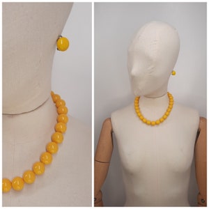 Vintage 60&#39;s Yellow Beaded Necklace & Clip on Earrings Set 1960s