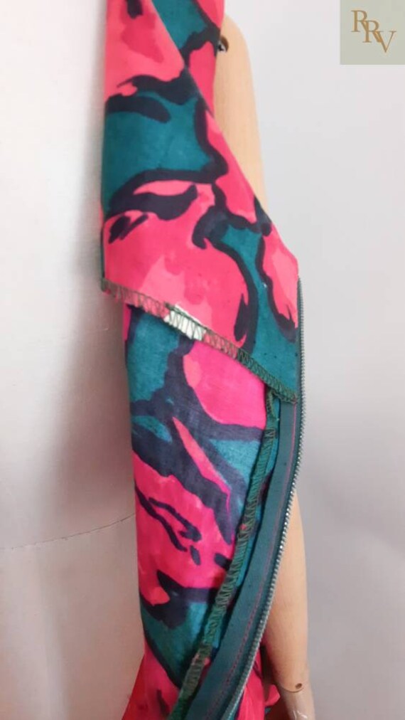 Vintage 50's/ 60's Bold Green & Red Wiggle Dress … - image 6