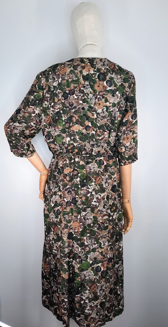 Vintage 60's Green Floral Sleeved Shift Dress Sz … - image 6