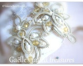 Tatted lace earrings Acanthus' hand tatted earrings original design, pearl and crystal lace earrings made in Italy