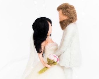 Personalized wedding cake topper, Felt wedding figurines