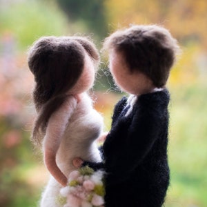 Bride and groom wedding figurine, Custom cake topper, Couple portrait