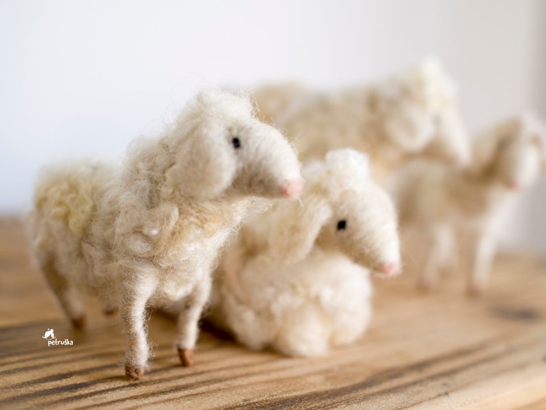Needle felted sheep, Sheep decor Needle Felted animal Nativity Set DIFFERENT SETS zdjęcie 8