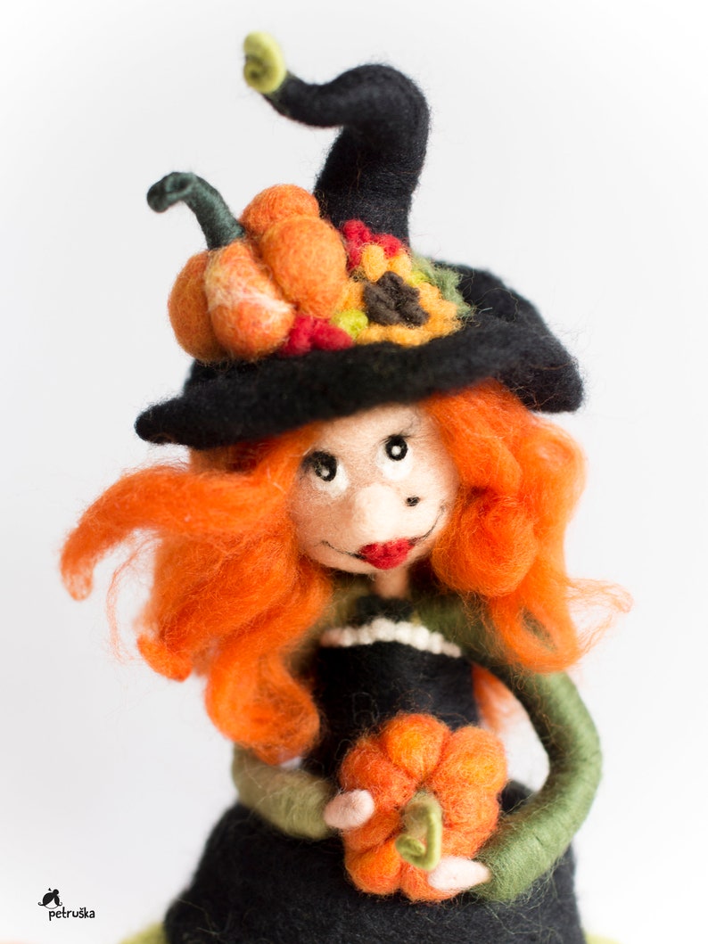 Needle felted Fall Witch Decor, Soft Sculpture Witch, Fall figurine image 2