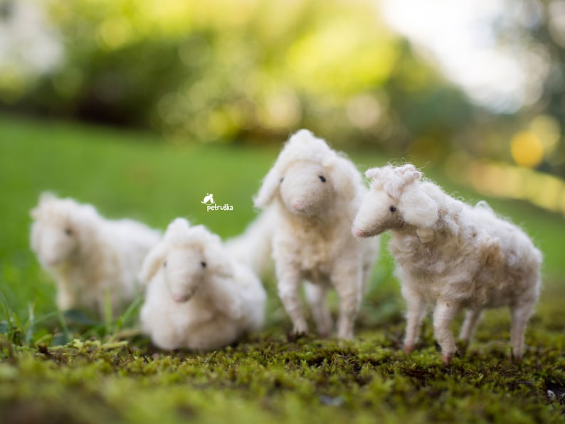 Needle felted sheep, Sheep decor Needle Felted animal Nativity Set DIFFERENT SETS zdjęcie 1