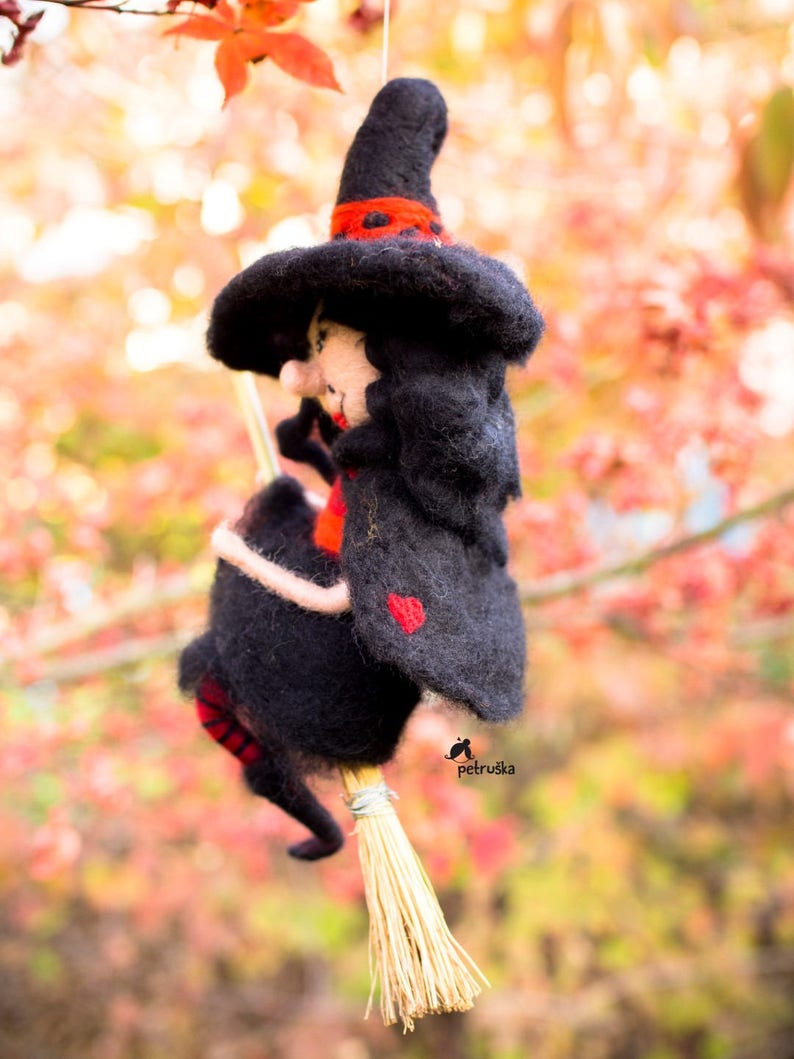 Halloween Witch - Kitchen Witch - Halloween Figurine - Soft Sculpture Doll - Art Witches - Halloween Witch Decor - OOak Art Dolls - Felted image 6