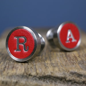 Gemelos de cuero rojo, regalo personalizado para él, gemelos de boda, regalo para esposo, regalo del tercer aniversario, regalos para padrinos de boda