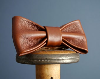 Leather Bow Tie Dark Tan Brown, Rustic Weddings, Groomsmen, Dickie Bow, Hipster