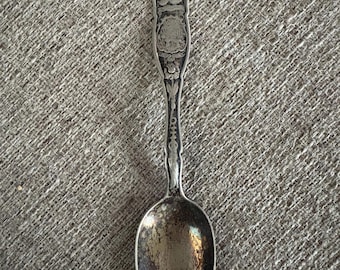 Cuchara de recuerdo Rogers A1 de Ohio State, de 1881, con diseño de águila y escudo de Ohio, bañada en plata antigua.