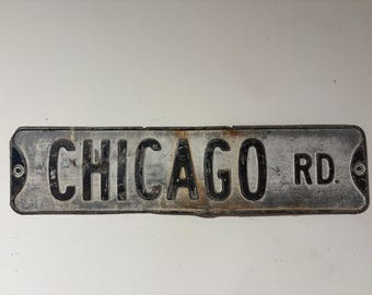 Letrero antiguo de la calle Chicago Rd.