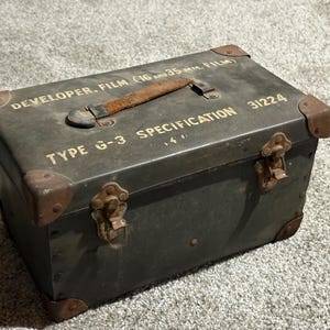 Vintage WWII Military Film Developer Case, Morse Type G-3 Industrial Storage Box, Retro Photo Studio Prop, Military Specification 31224