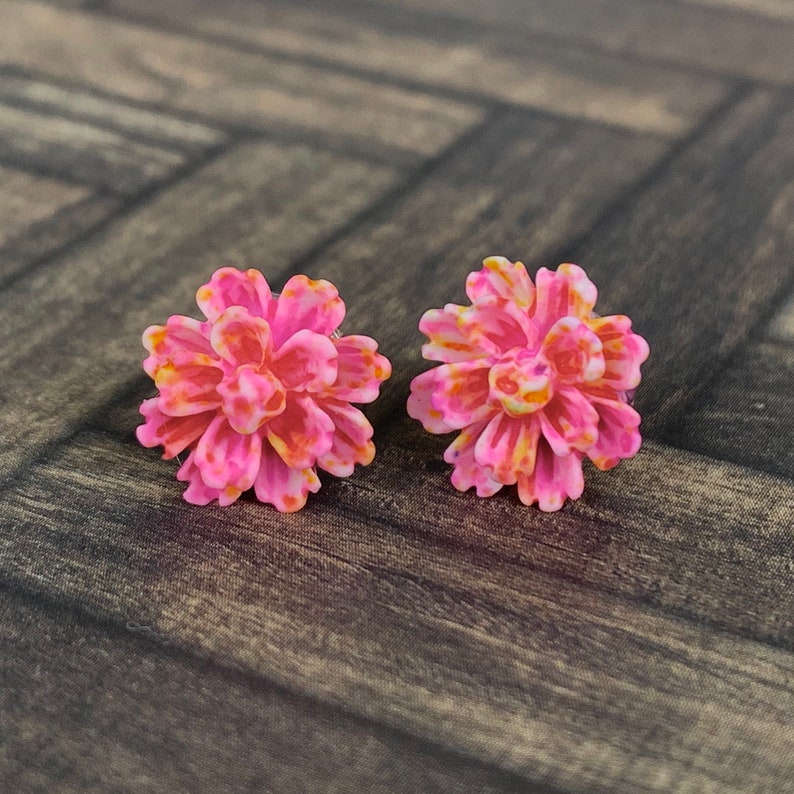 Pink Flower Earrings Flower Jewelry Chrysanthemum Stud Etsy