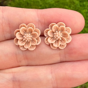 Large Flower Stud Earrings - Gift for Mom - Resin Flower Jewelry - Hypoallergenic Nickel Free - Champagne Earrings - Unique Gift for Her