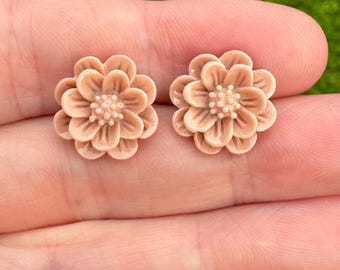 Unique Resin Flower Stud Earrings: Beige Jewelry, Hypoallergenic Stainless Steel