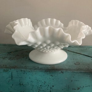 Vintage white milk glass hobnail footed bowl, candy dish with a double crimped top edge.