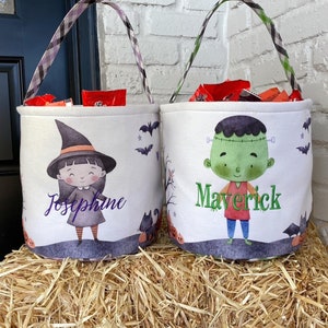 Trick or treat bag, Trick-or-treat bucket,  Halloween Bucket, Personalized, Halloween Basket, monogram, trick-or-treat, Halloween bag