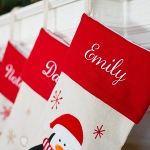 Bas de Noël décoratifs pour les fêtes, décoration de Noël pour chien, chaussettes personnalisées, Noël de la ferme, maison rouge image 5