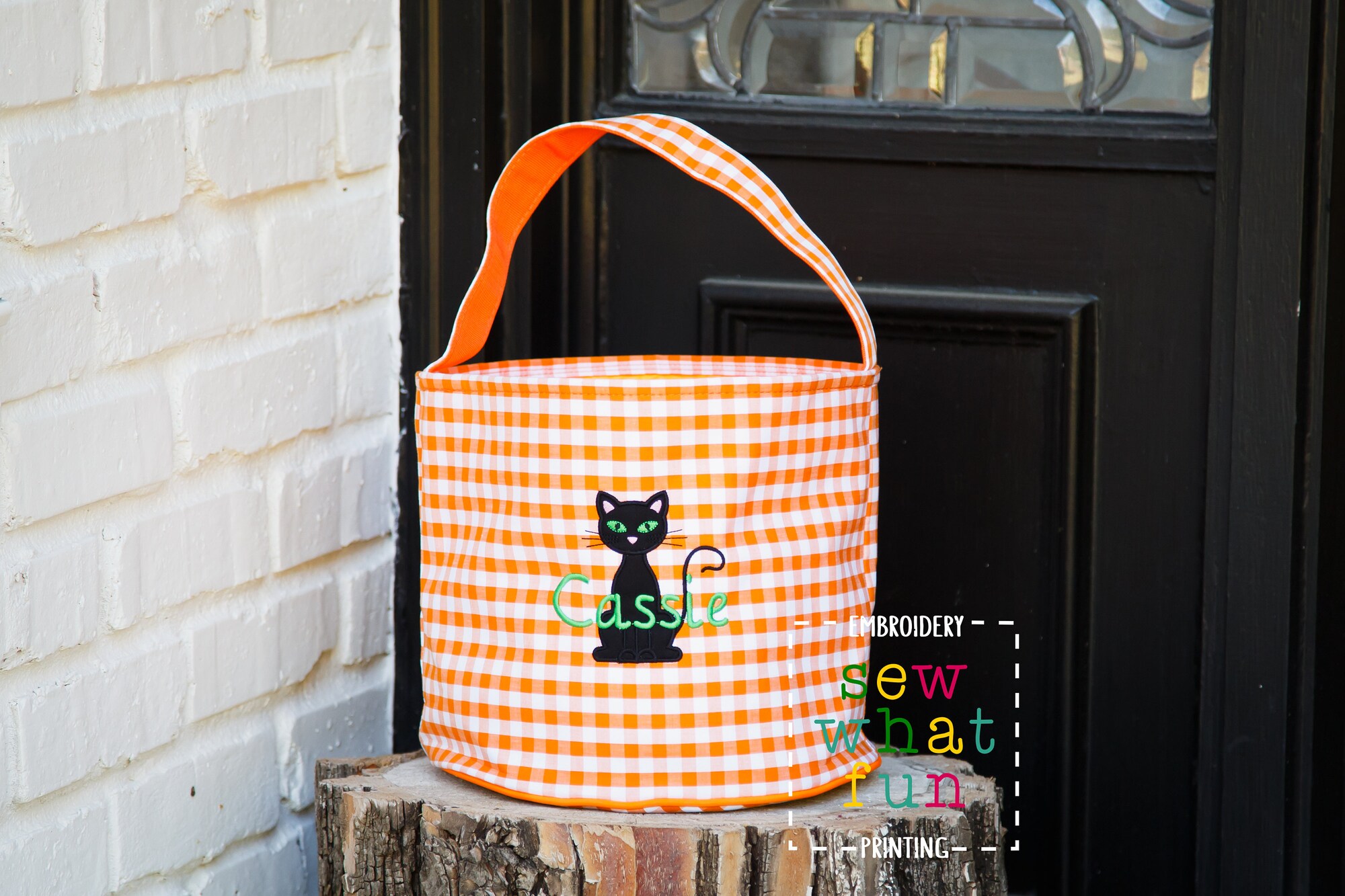 Discover Trick or treat bag, Trick-or-treat bucket,  Halloween Bucket, Personalized, Halloween Basket, monogram, trick-or-treat, Halloween bag