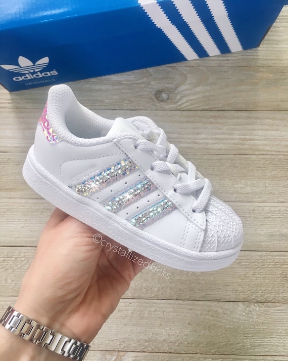 Swarovski Pre school Adidas Original Superstar Made with SWAROVSKI® Xirius Rose Crystals Whitemonochrome Swarovski Pre school Adidas Original Superstar Made with SWAROVSKI® Xirius Rose Crystals Whitemonochrome
