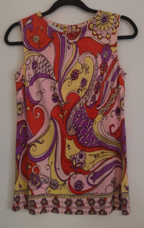 60s Psychedelic Print Sleevless long top.