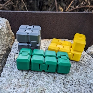 Infinity Fidget Cube (1 Cube)