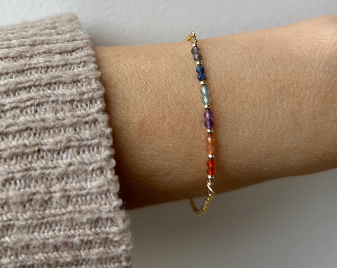 Crystal Healing Weight Loss Aid bracelet. Iolite, Blue Apatite Gemstone Bracelet
