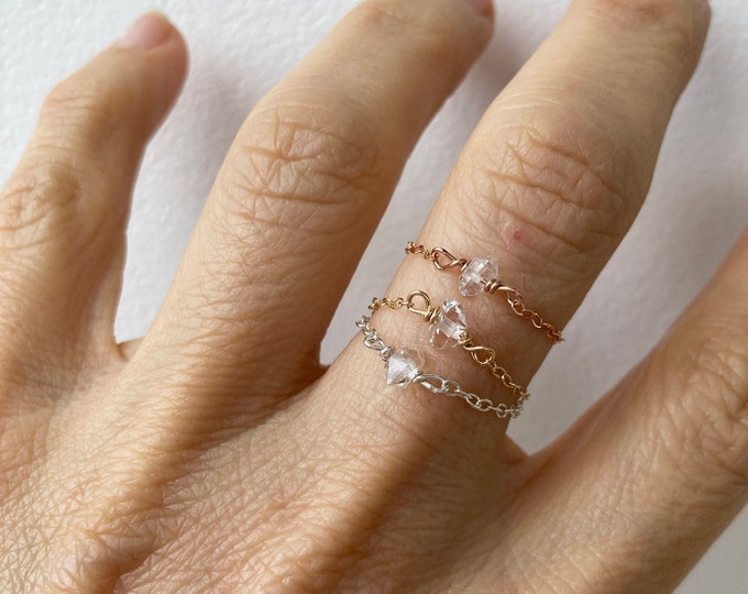 Herkimer diamond ring. Raw herkimer diamond ring. Gold filled /rose gold filled/ sterling silver chain ring. Midi ring. Stacking ring.