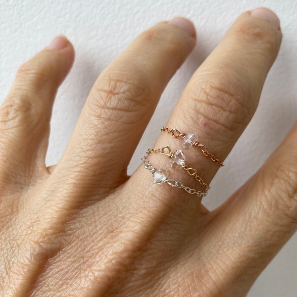 Herkimer diamond ring. Raw herkimer diamond ring. Gold filled /rose gold filled/ sterling silver chain ring. Midi ring. Stacking ring.