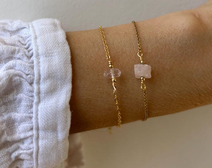 Dainty rose quartz bracelet.  Raw rose quartz nugget. Heart stone. Gold, silver, rose gold chain