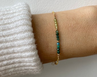 Peridot, emerald and chrysocolla bracelet. Crystal healing bracelet. Emotional healing. Gold filled/sterling silver