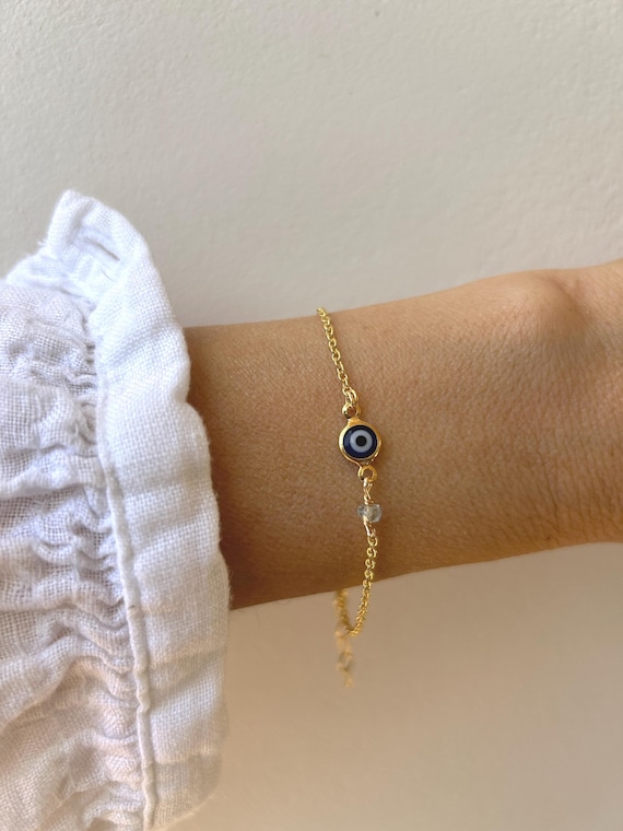 Evil eye and birthstone bracelet - Gold filled evil eye bracelet. Birthstone bracelet. Evil eye and gemstone bracelet. Bridesmaid gift