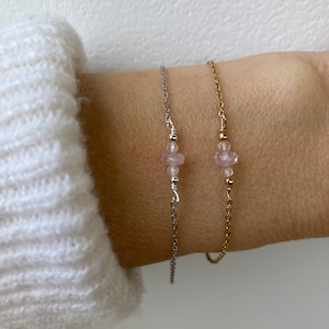Dainty morganite bracelet. Pink gemstone bracelet. Morganite and rose quartz.  Emotional healing, Self love. Gold/silver/rose gold chain.