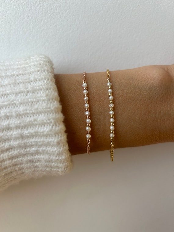Beaded pearl bracelet.  Bridal jewellery. Gold filled/sterling silver, rose gold filled pearl bracelet. Wedding bracelet.